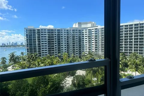1500 Bay Rd # 856S, Miami Beach FL 33139