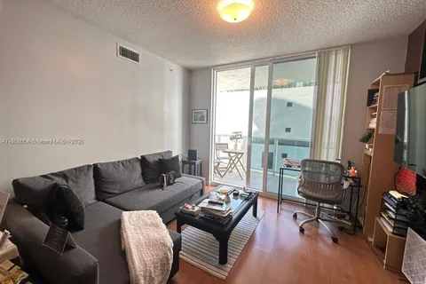601 NE 23rd St # 901, Miami FL 33137