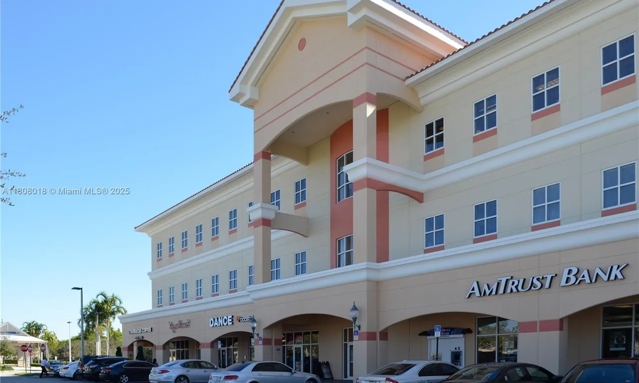 15800 Pines Blvd # 343, Pembroke Pines FL 33027