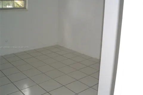 9760 SW 184th St # 16D, Cutler Bay FL 33157