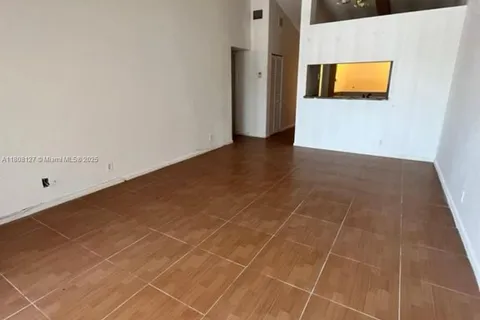 2421 NW 56th Ave # 202, Lauderhill FL 33313