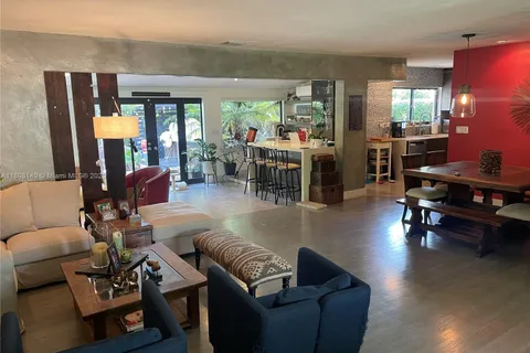 5760 SW 56th St, Miami FL 33155