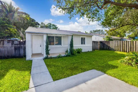 1304 NW 6th Ave, Fort Lauderdale FL 33311