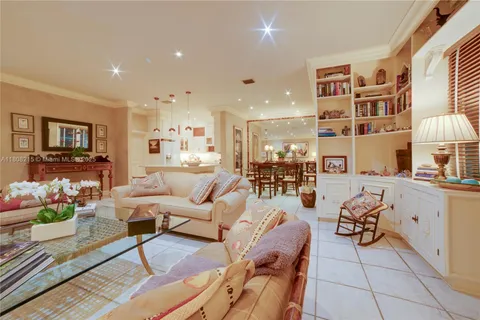 602 Malaga Ave # B, Coral Gables FL 33134