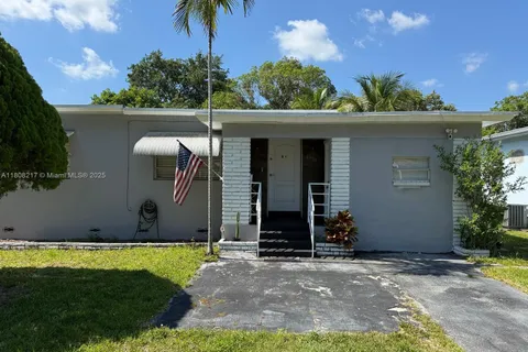 1330 NE 133rd St # A, North Miami FL 33161