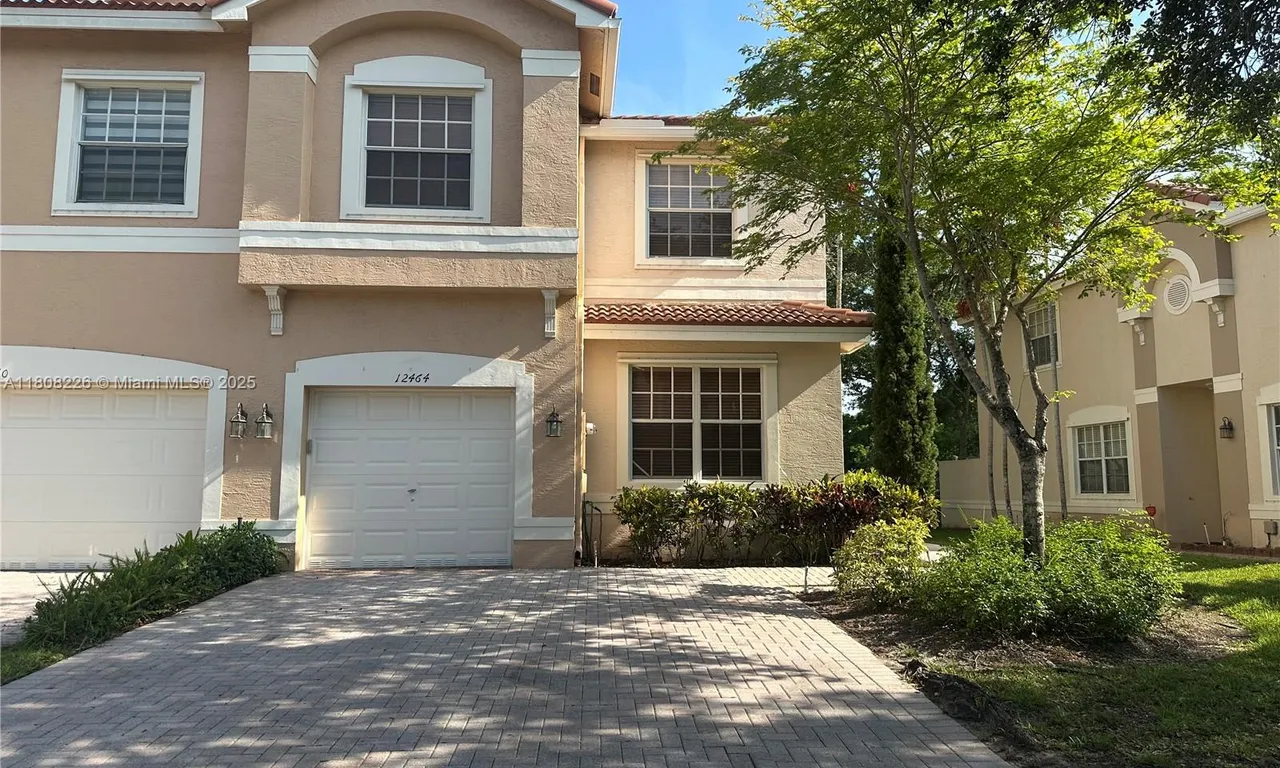 12464 SW 42nd St, Miramar FL 33027