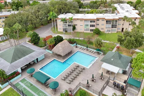 3508 SW Natura Blvd # 304, Deerfield Beach FL 33441