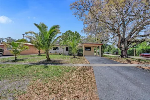 2890 SW 9th St, Fort Lauderdale FL 33312