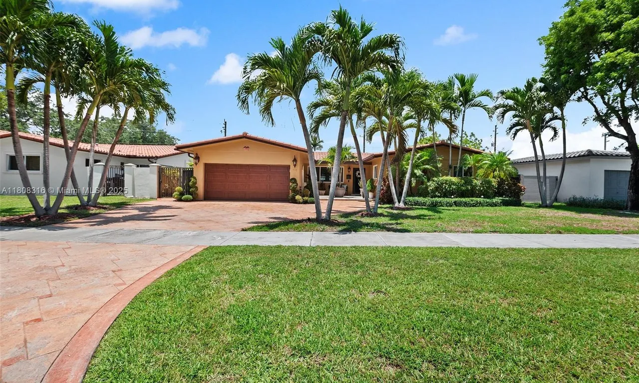 991 Dove Ave, Miami Springs FL 33166