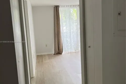 1740 NW N River Dr # 221, Miami FL 33125