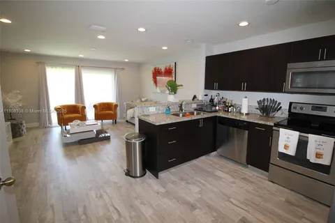 3045 SW 129th Way # 152, Miramar FL 33027