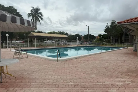 1800 SW 81st Ave # 1411, North Lauderdale FL 33068