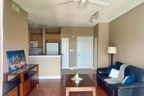 6001 SW 70th St # 535, South Miami FL 33143