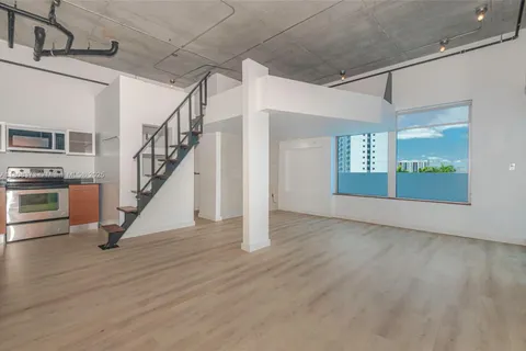 10 SW South River Dr # 607, Miami FL 33130