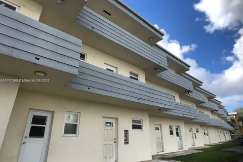13215 NE 6th Ave # 309, North Miami FL 33161