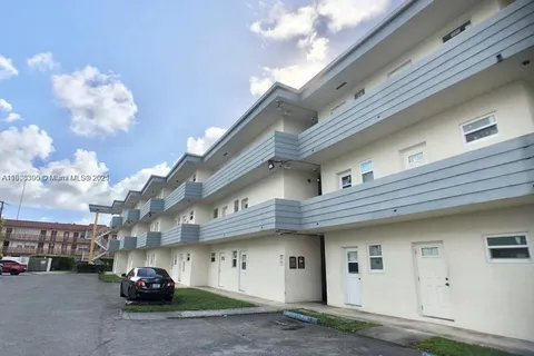 13215 NE 6th Ave # 309, North Miami FL 33161