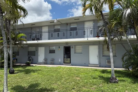 519 SW 27th Ave # 101, Fort Lauderdale FL 33312