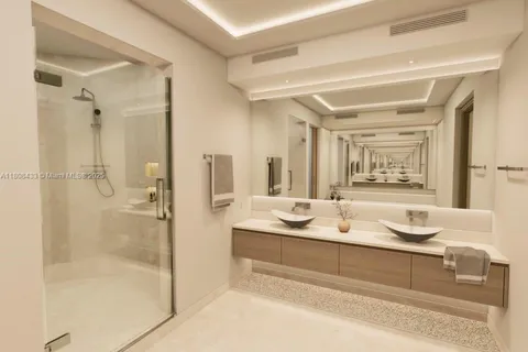 765 Crandon Blvd # 407, Key Biscayne FL 33149