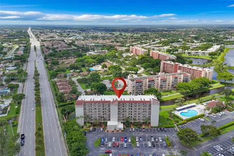 14475 Strathmore Ln # 305, Delray Beach FL 33446