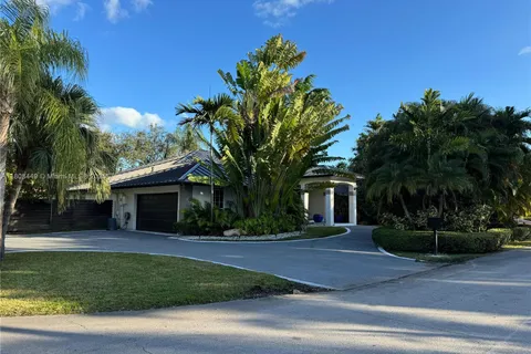 14601 SW 99th Ave, Miami FL 33176