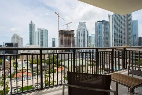 999 SW 1st Ave # 1617, Miami FL 33130