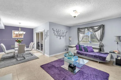 821 NW 91st Ter # 821, Plantation FL 33324