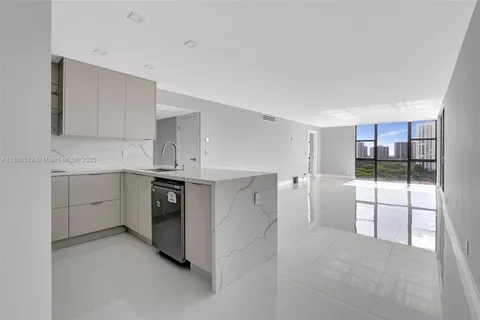 20379 W Country Club Dr # 1233, Aventura FL 33180