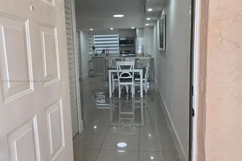 1140 Independence Trl # J, Homestead FL 33034