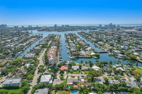 1213 Cordova Rd, Fort Lauderdale FL 33316