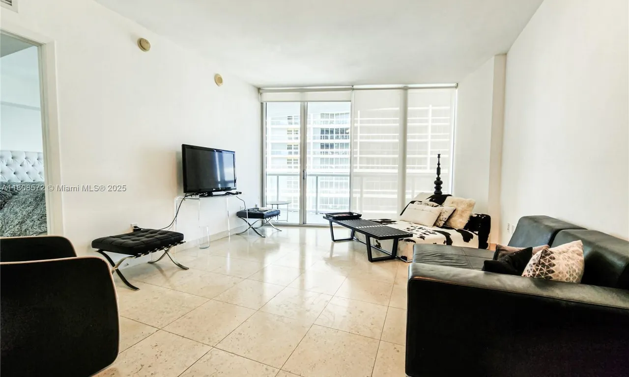 495 Brickell Ave # 2906, Miami FL 33131
