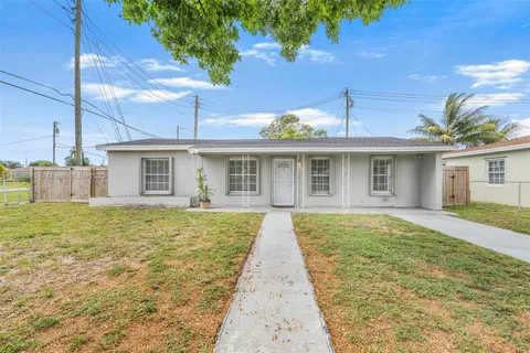 1200 NW 87th St, Miami FL 33147