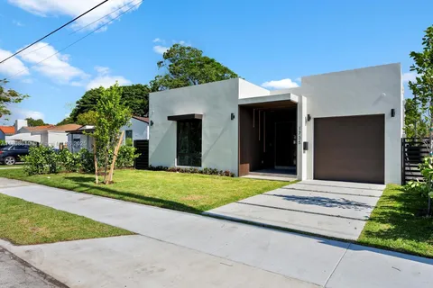 1735 SW 24th Ter, Miami FL 33145