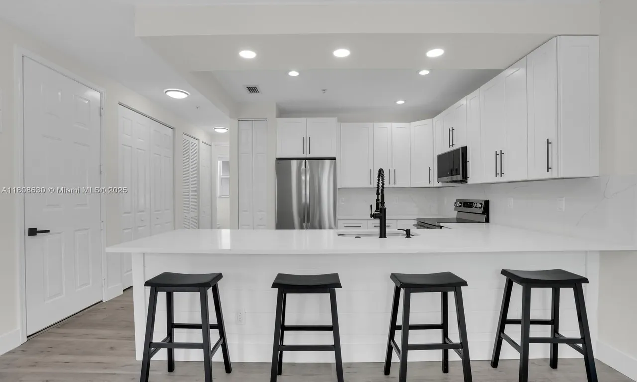 4123 Parkside Dr, Jupiter FL 33458