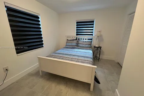 13725 NW 4th Ct, North Miami FL 33168