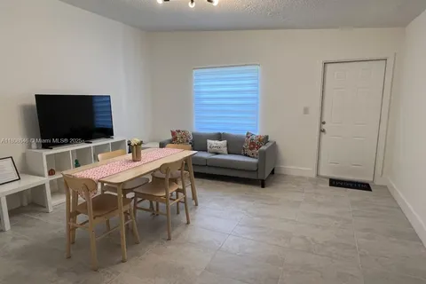 13725 NW 4th Ct, North Miami FL 33168