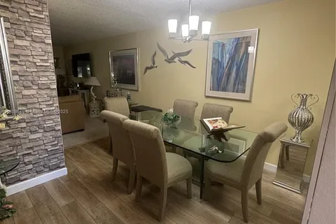 2929 SE Ocean Blvd # 3, Stuart FL 34996