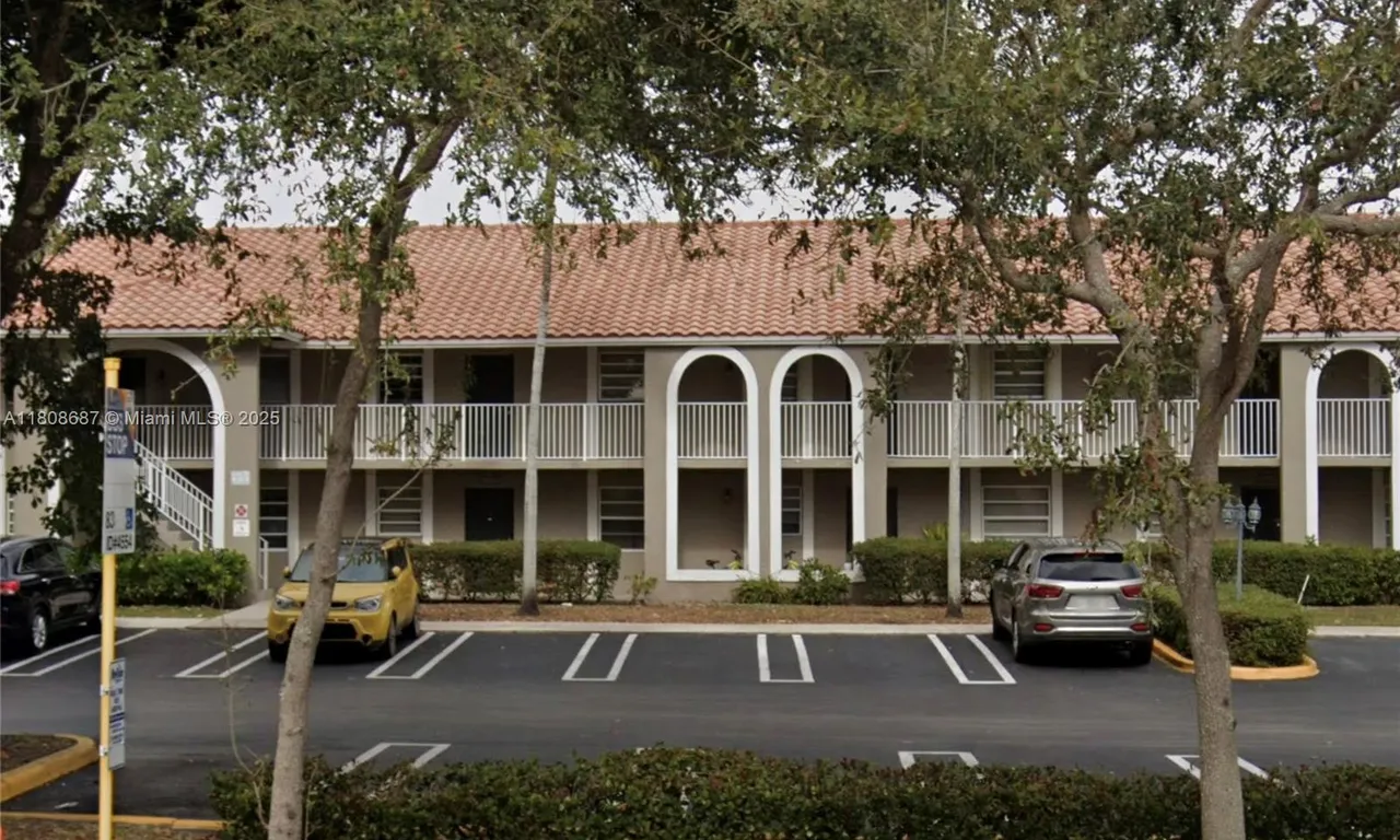 11213 Royal Palm Blvd, Coral Springs FL 33065