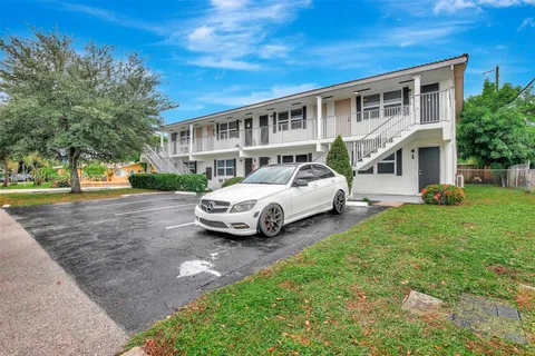 1520 NE 56TH ST # 2, Fort Lauderdale FL 33334