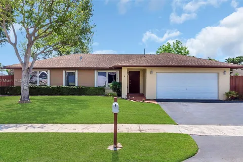13227 SW 85th Ter, Miami FL 33183