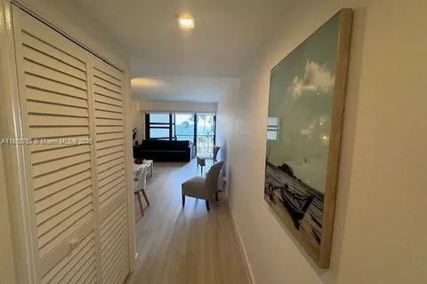 3800 Galt Ocean Dr # 309, Fort Lauderdale FL 33308