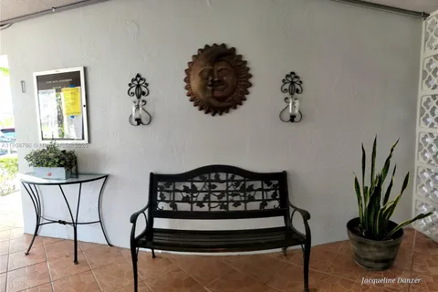 3600 NE 170th St # 404, North Miami Beach FL 33160