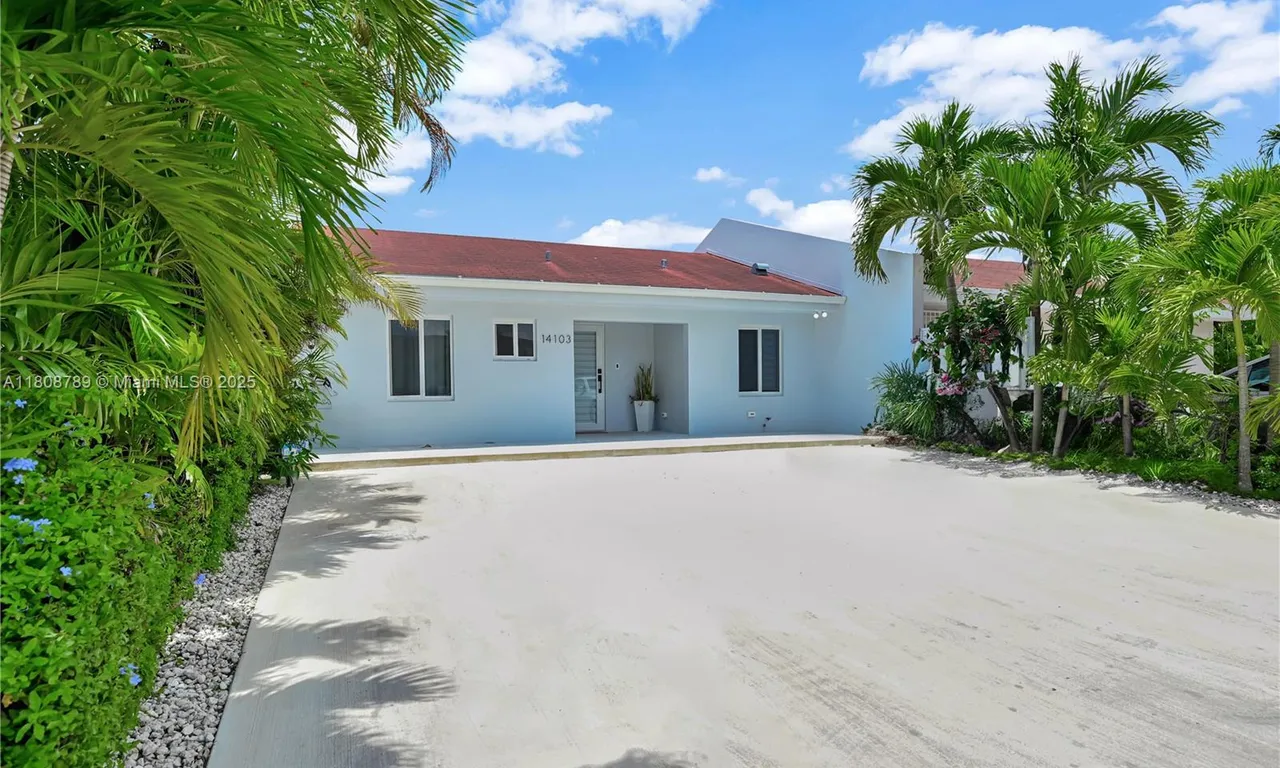 14103 SW 55th St, Miami FL 33175