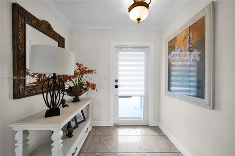 14103 SW 55th St, Miami FL 33175