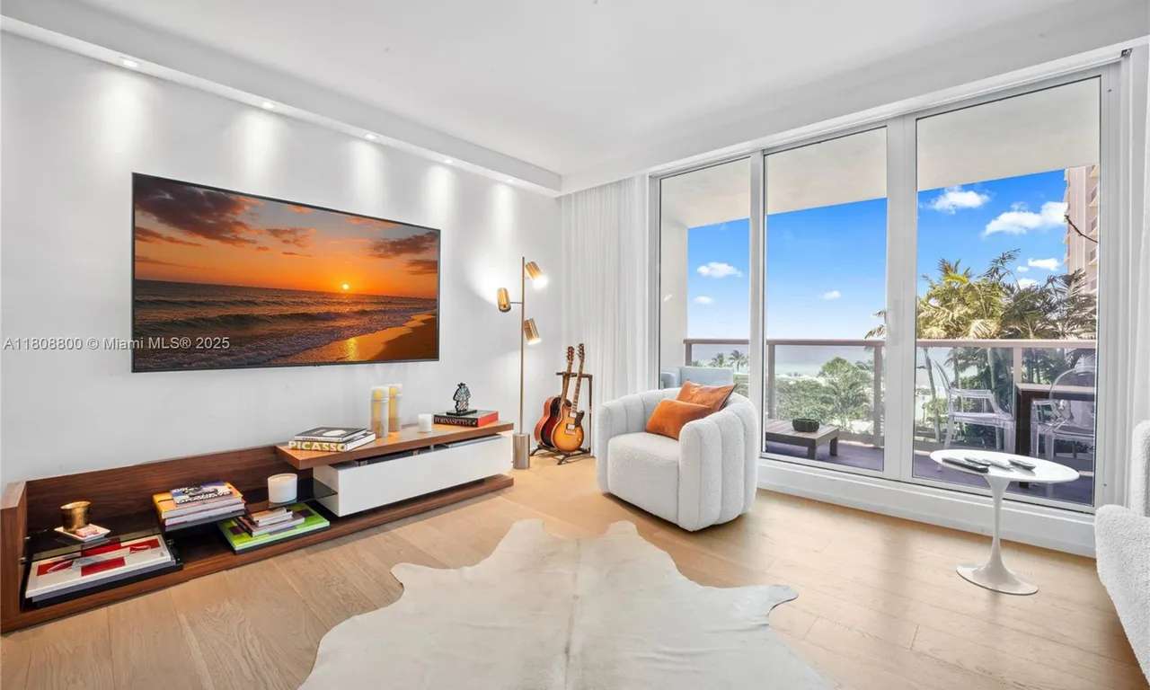 2301 Collins Ave # 624, Miami Beach FL 33139