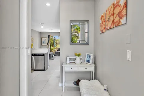 3502 NW 13th St, Lauderhill FL 33311