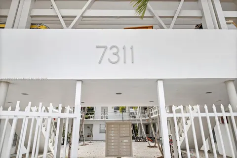 7311 Gary Ave # 5, Miami Beach FL 33141
