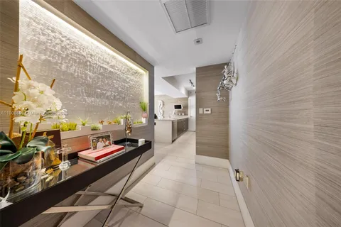 55 SE 6th St # 2803, Miami FL 33131