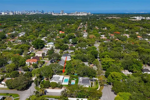 5880 SW 47th St, Miami FL 33155