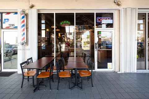 7293 NW 36st, Miami FL 33166
