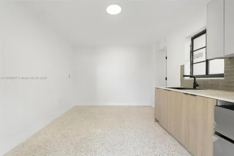 2442 SW 3rd St # 4, Miami FL 33135